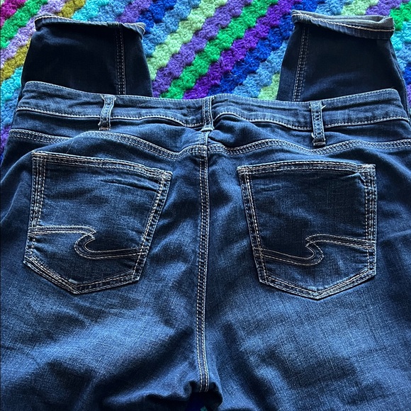 Silver Jeans Dark Blue Women's Jeans - Picture 6 of 8